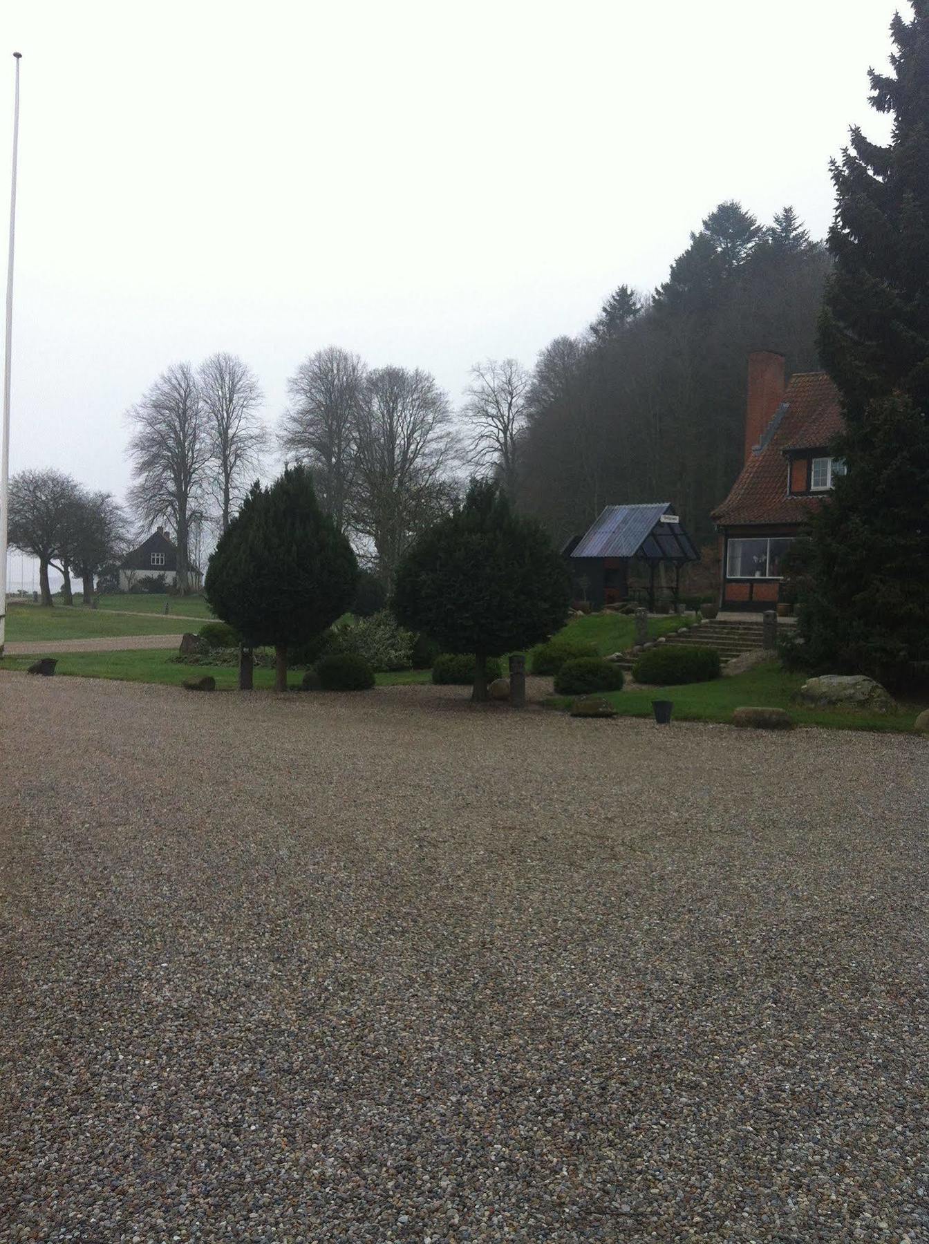 Sallingsund Faergekro Nykobing Mors Exterior photo